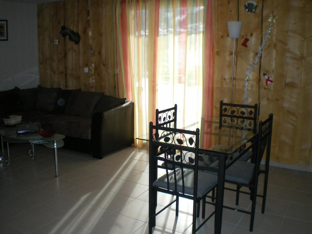 Hotel Restaurant Lancheton Saint-Julien-Mont-Denis Bagian luar foto