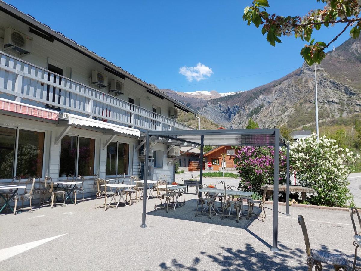 Hotel Restaurant Lancheton Saint-Julien-Mont-Denis Bagian luar foto
