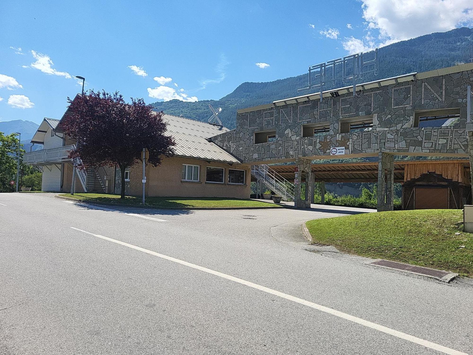 Hotel Restaurant Lancheton Saint-Julien-Mont-Denis Bagian luar foto